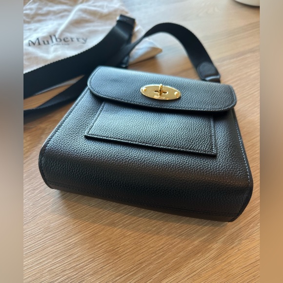 Mulberry Black Small Antony Classic Grain Leather NWT - Picture 9 of 16